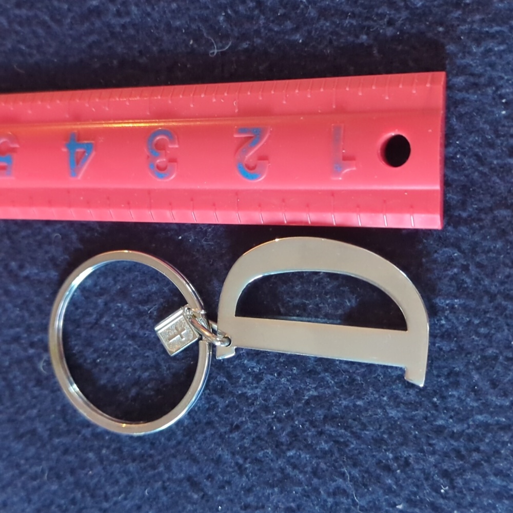Keyring With "D" - Picture 3 of 3